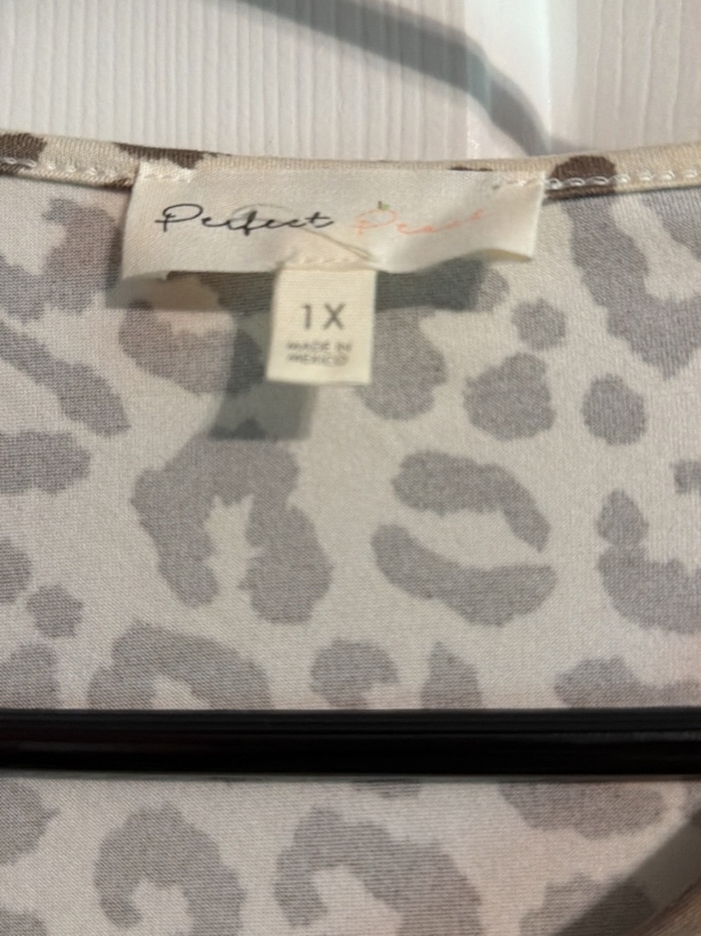 Neutral Leopard Print Ruffle Tunic Top - Picture 2 of 2